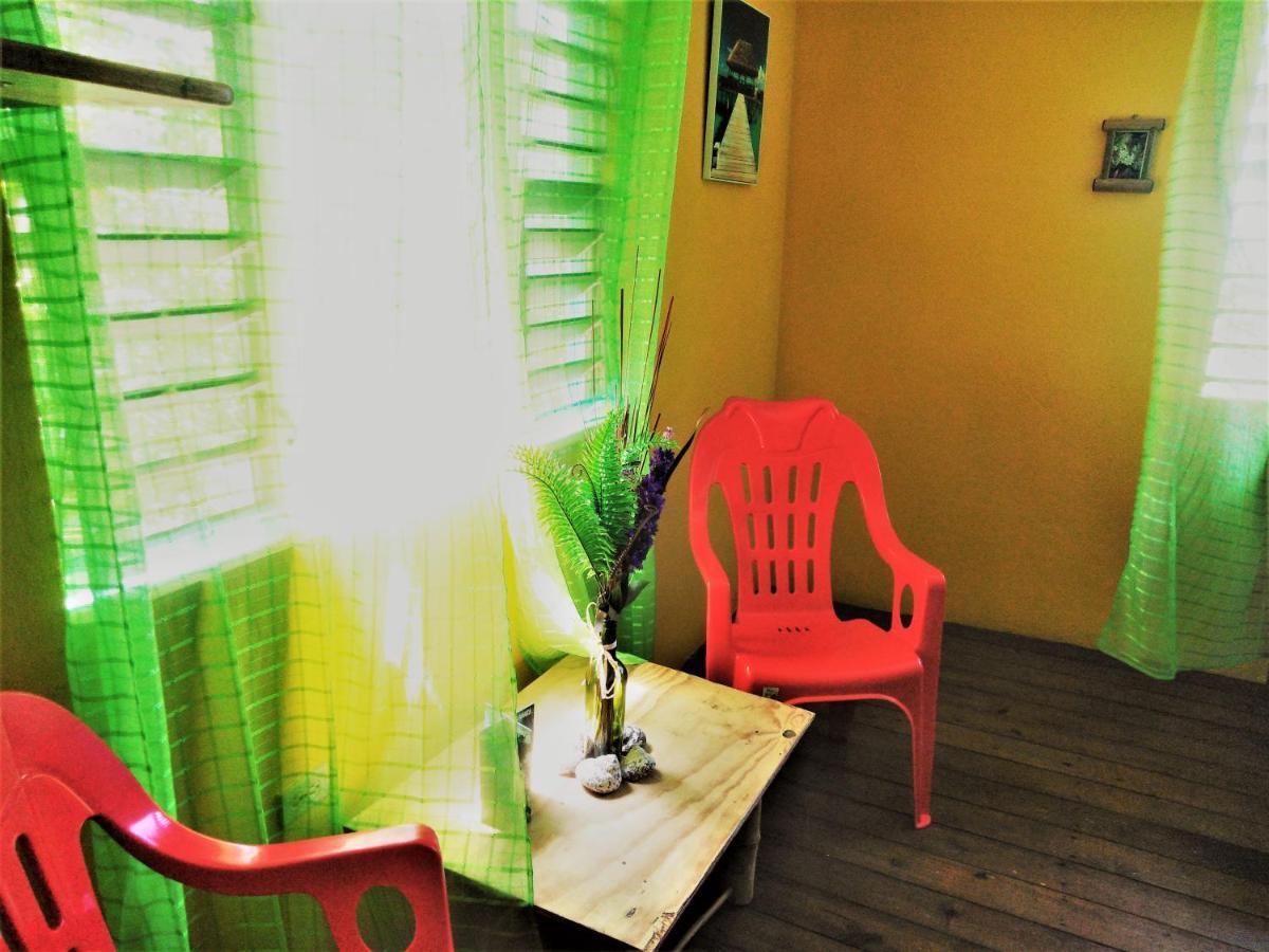 Toga Guest House Port Antonio Eksteriør billede