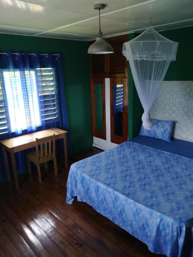 Toga Guest House Port Antonio Eksteriør billede